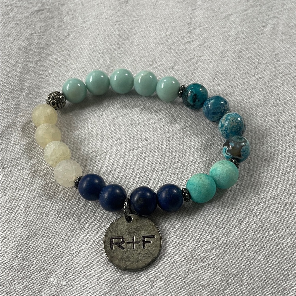Rodan + Fields Blue and Turquoise Beaded Bracelet